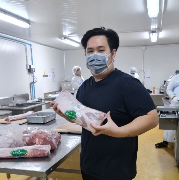 โรงงานผลิตหมูปิ้งโบราณ
